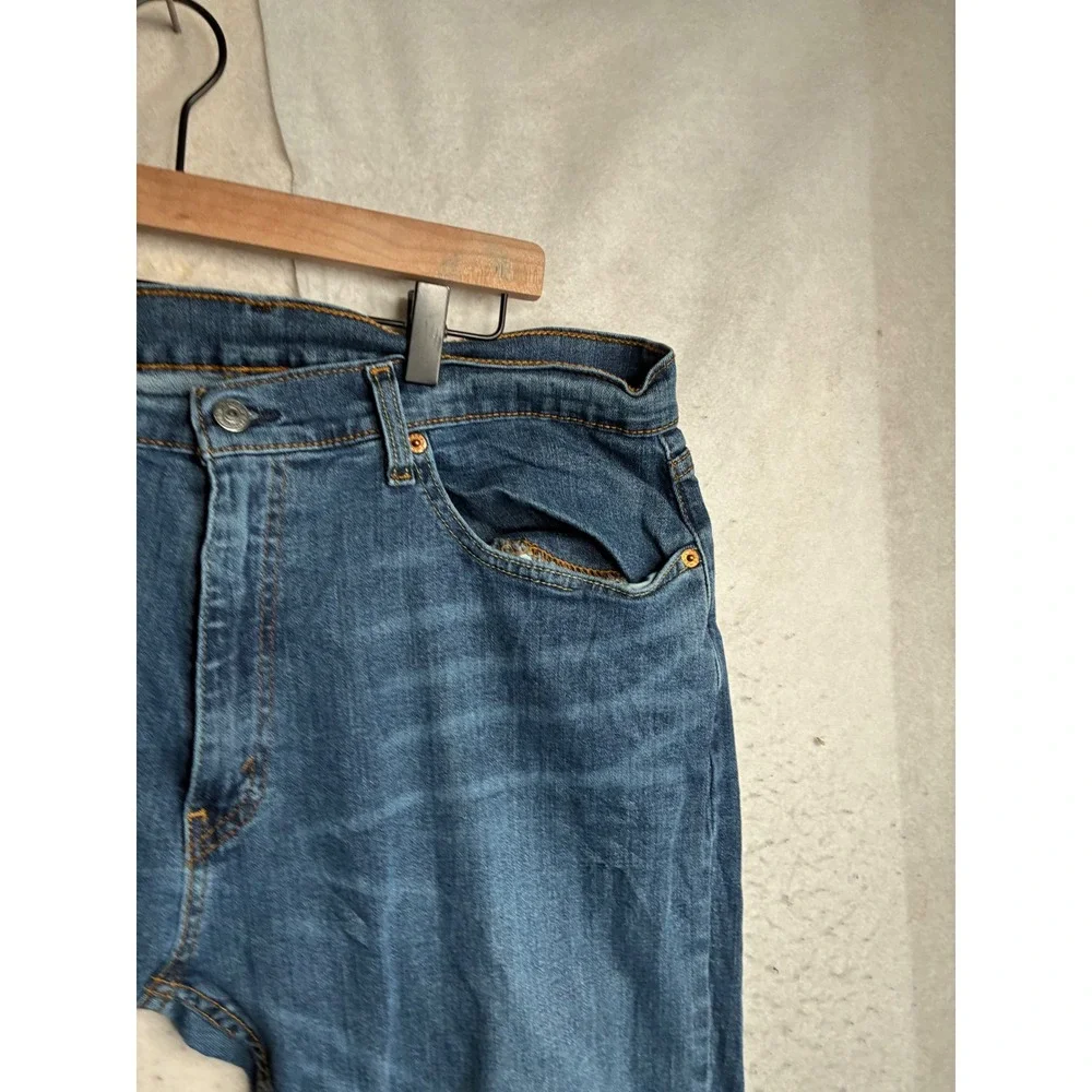 Levis 559 Relaxed Straight Jeans Mens 36x32 Medium Wash Blue Denim 00559-0463